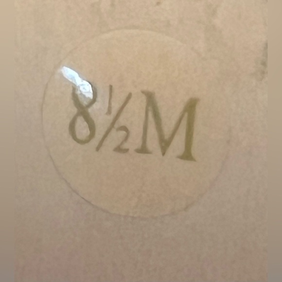 I•N•C International Concepts | ladies Zitah suede heel shoes. Size: 8.5 - Picture 15 of 16